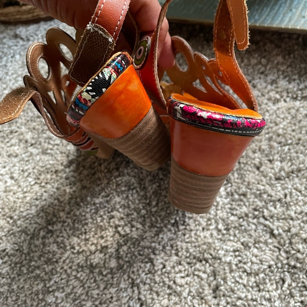 Women's Orange & Green Decorative Leather Heel Sandals sz 38 EUC - Picture 8 of 13